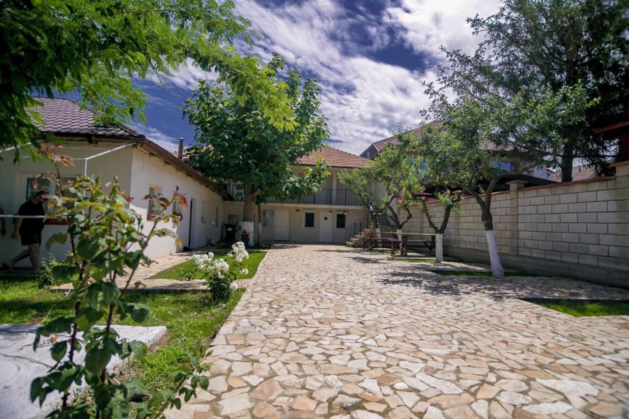 Hotel Casa Iordachescu Două Mai Zewnętrze zdjęcie