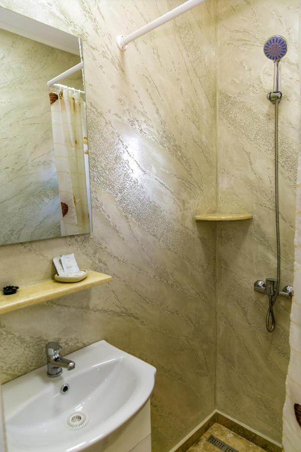 Hotel Casa Iordachescu Două Mai Zewnętrze zdjęcie