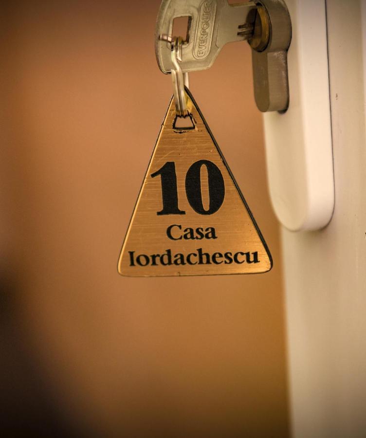 Hotel Casa Iordachescu Două Mai Zewnętrze zdjęcie