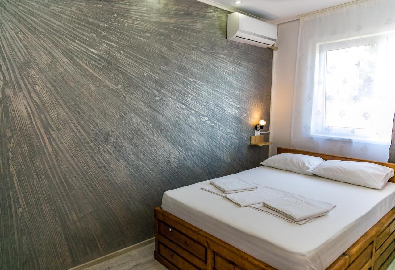 Hotel Casa Iordachescu Două Mai Zewnętrze zdjęcie