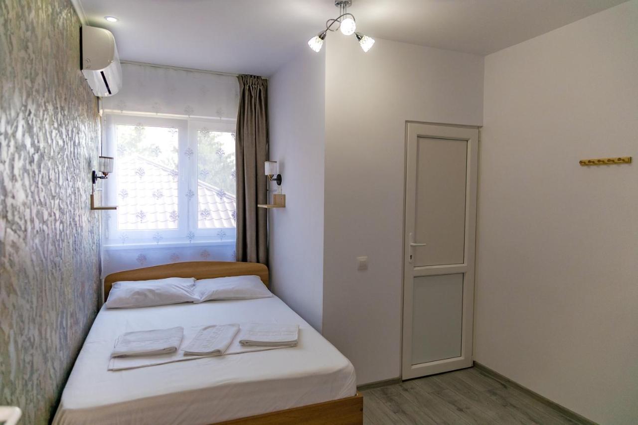 Hotel Casa Iordachescu Două Mai Zewnętrze zdjęcie